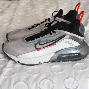 Nike Air Max 2090
